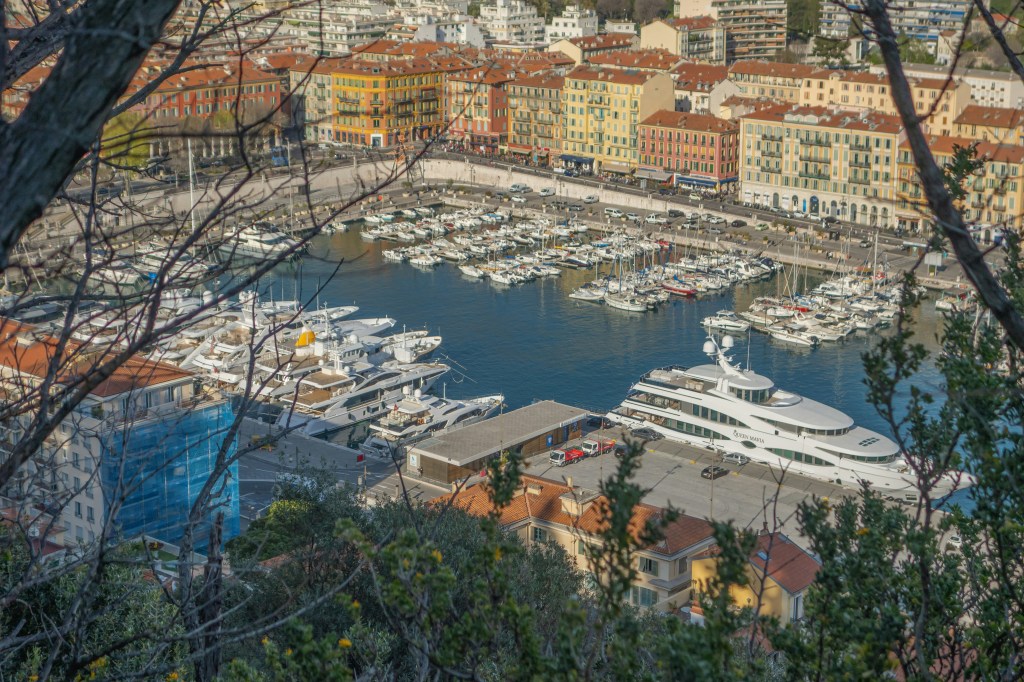 Étudiants en cours d'allemand à Nice